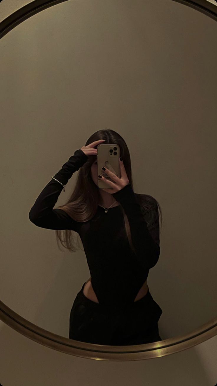 Laura G.